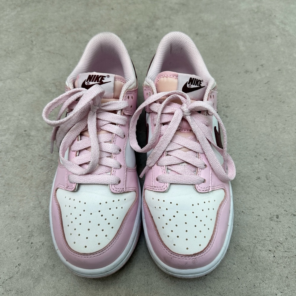 NIKE DUNK LOW VALENTINE’S DAY